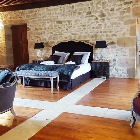 De Combeau 4*