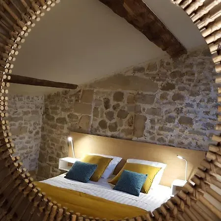 De Combeau Bed & Breakfast