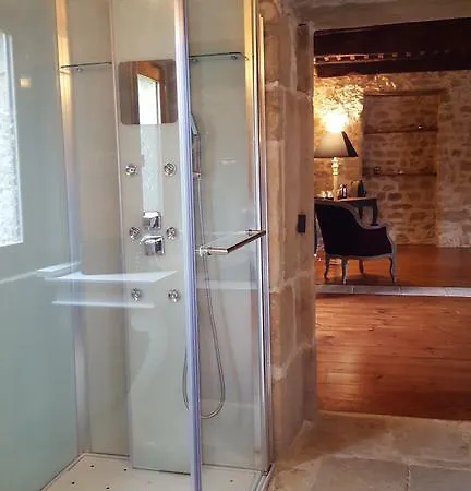 De Combeau Bed & Breakfast Tauriers